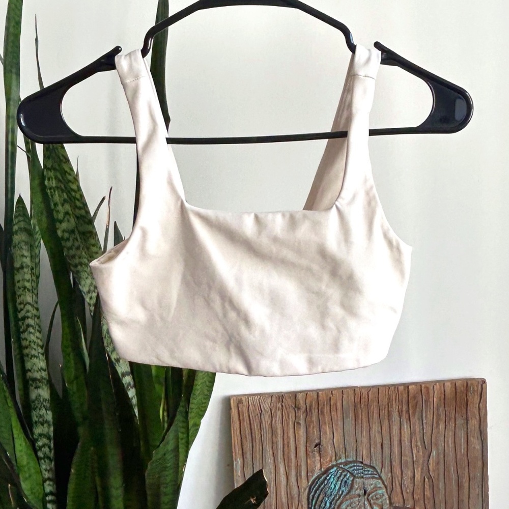 Girlfriend Collective Tommy Sports Bra in White